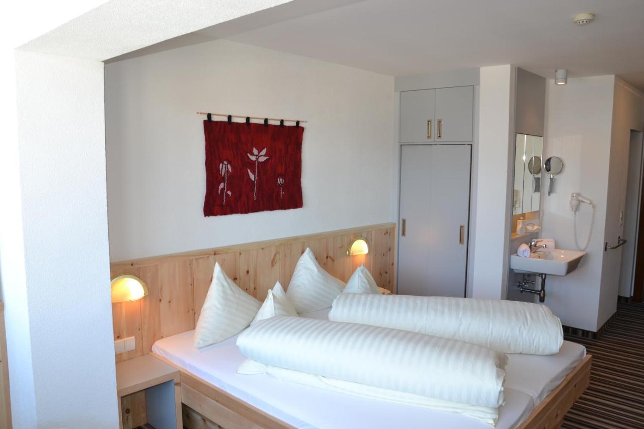 Hotel Alpina nature-wellness Wenns Esterno foto