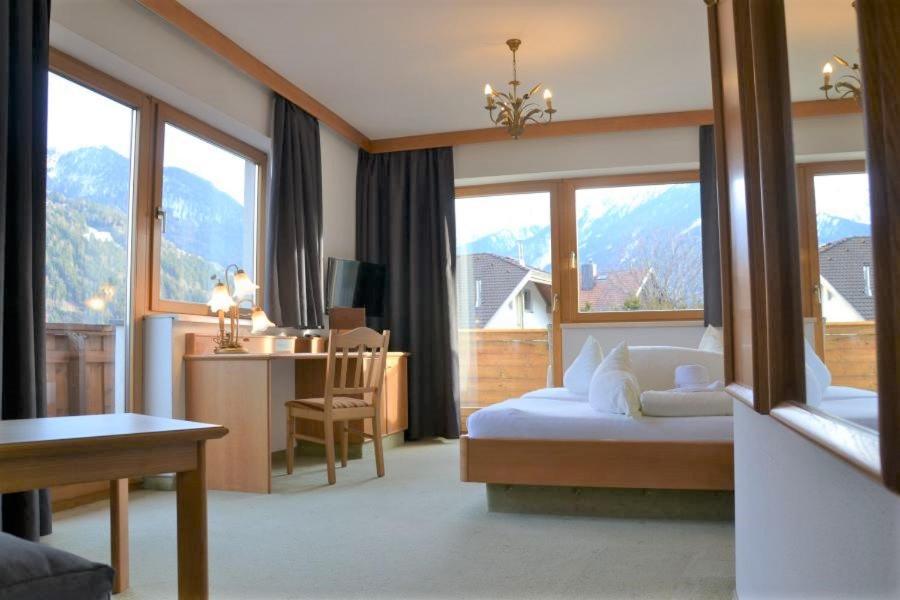 Hotel Alpina nature-wellness Wenns Esterno foto
