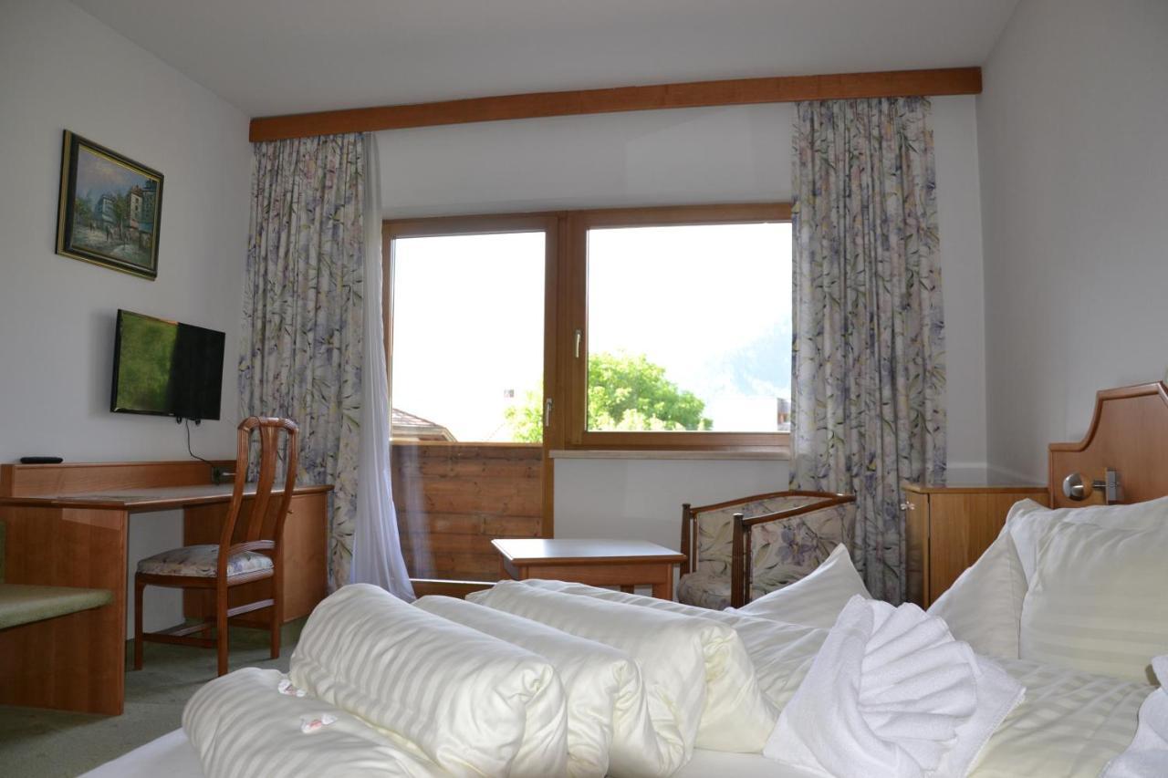 Hotel Alpina nature-wellness Wenns Esterno foto