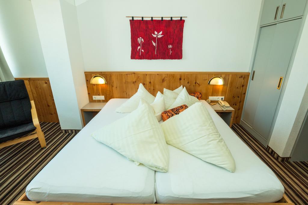 Hotel Alpina nature-wellness Wenns Esterno foto
