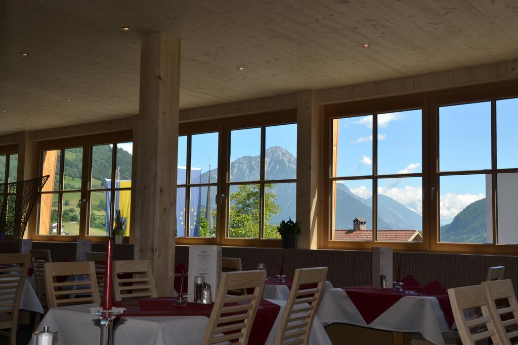 Hotel Alpina nature-wellness Wenns Esterno foto